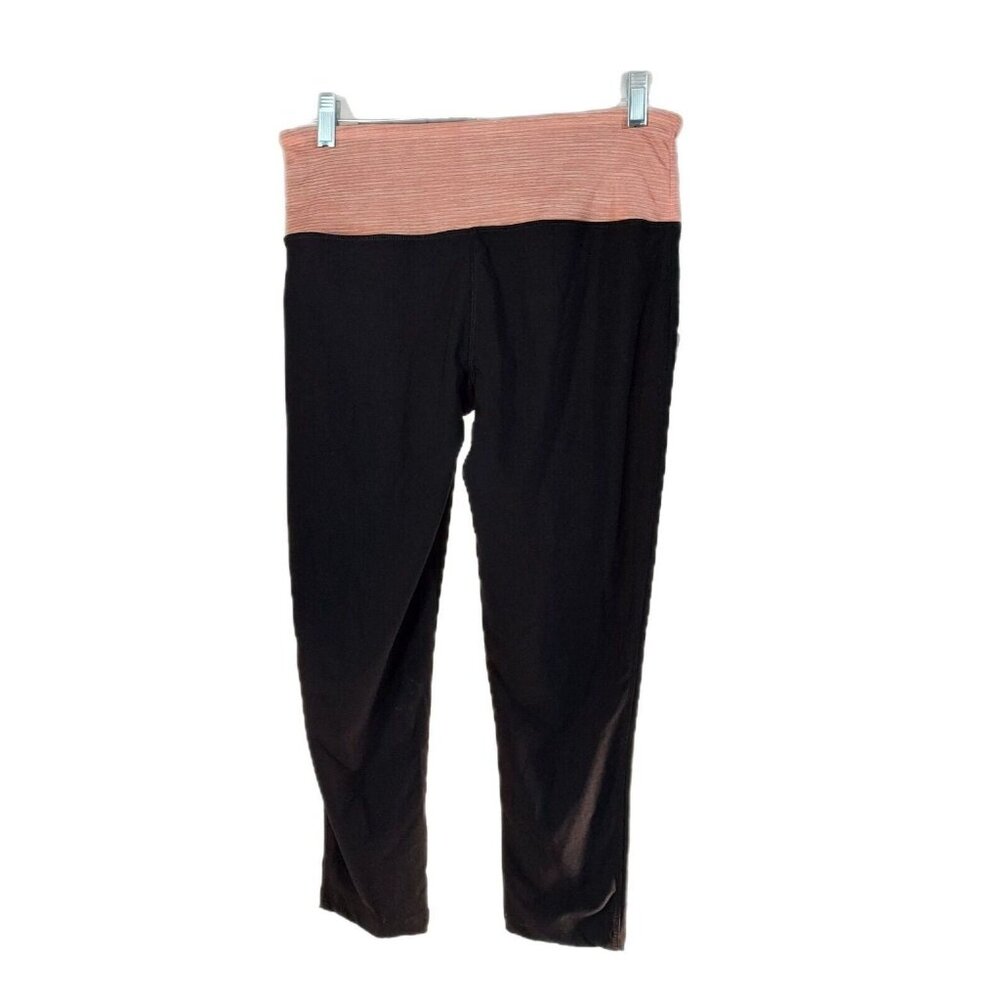 Yoga Moisture Wicking Black Crop Leggings With Peach Band Size Medium Women's